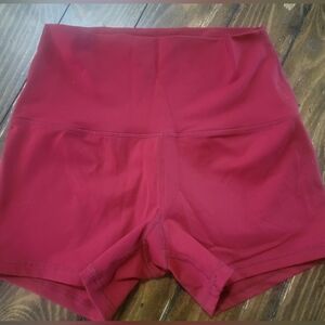 Born Primitive new heights booty shorts, red, size S